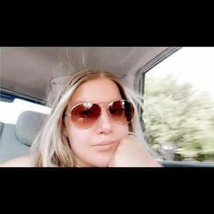 Meet your Posher, Bryanna